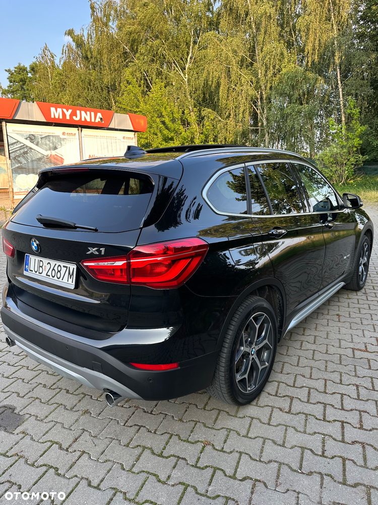 BMW X1 - 16