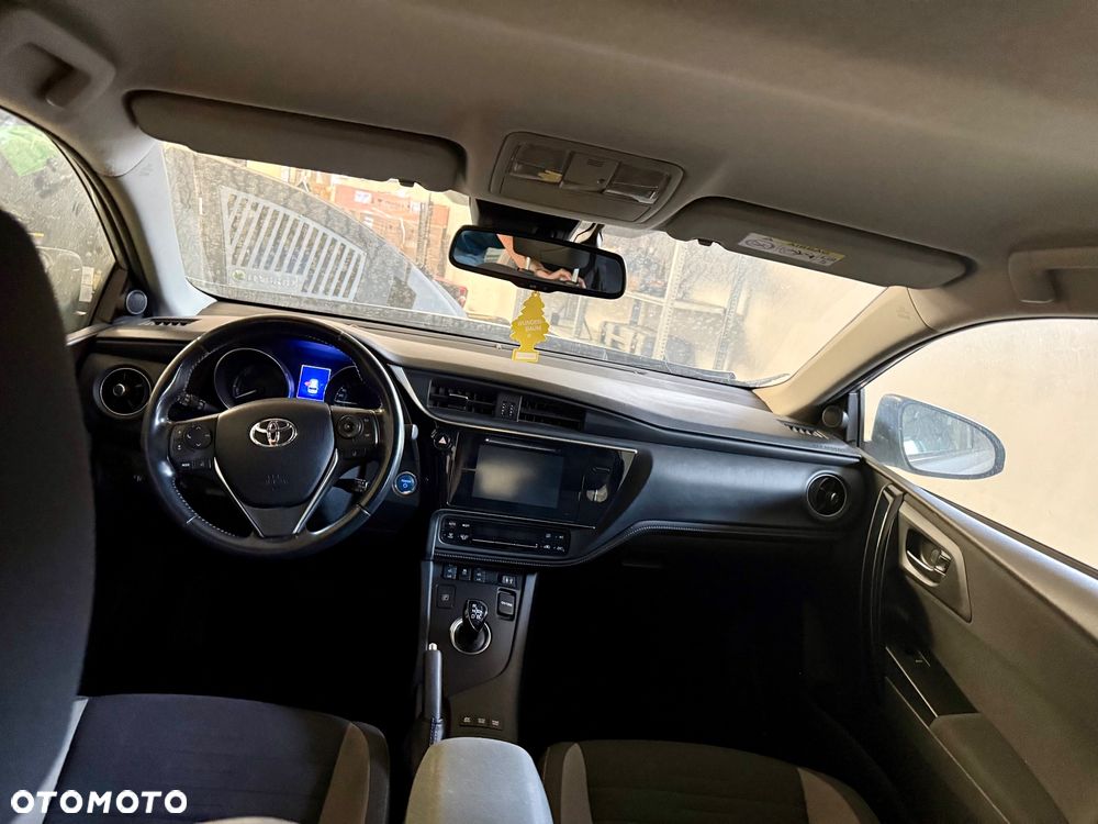 Toyota Auris Hybrid 135 Comfort - 9