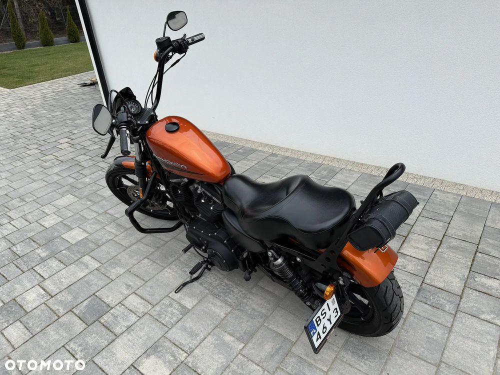 Harley-Davidson Sportster Iron 883 - 21