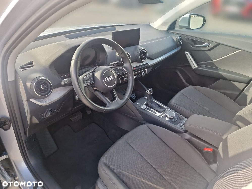 Audi Q2 35 TFSI Advanced S tronic - 10