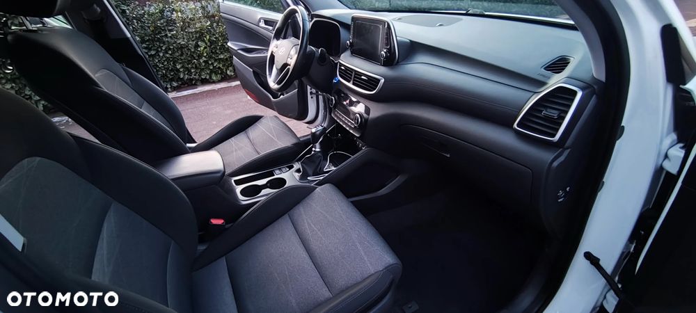 Hyundai Tucson - 12