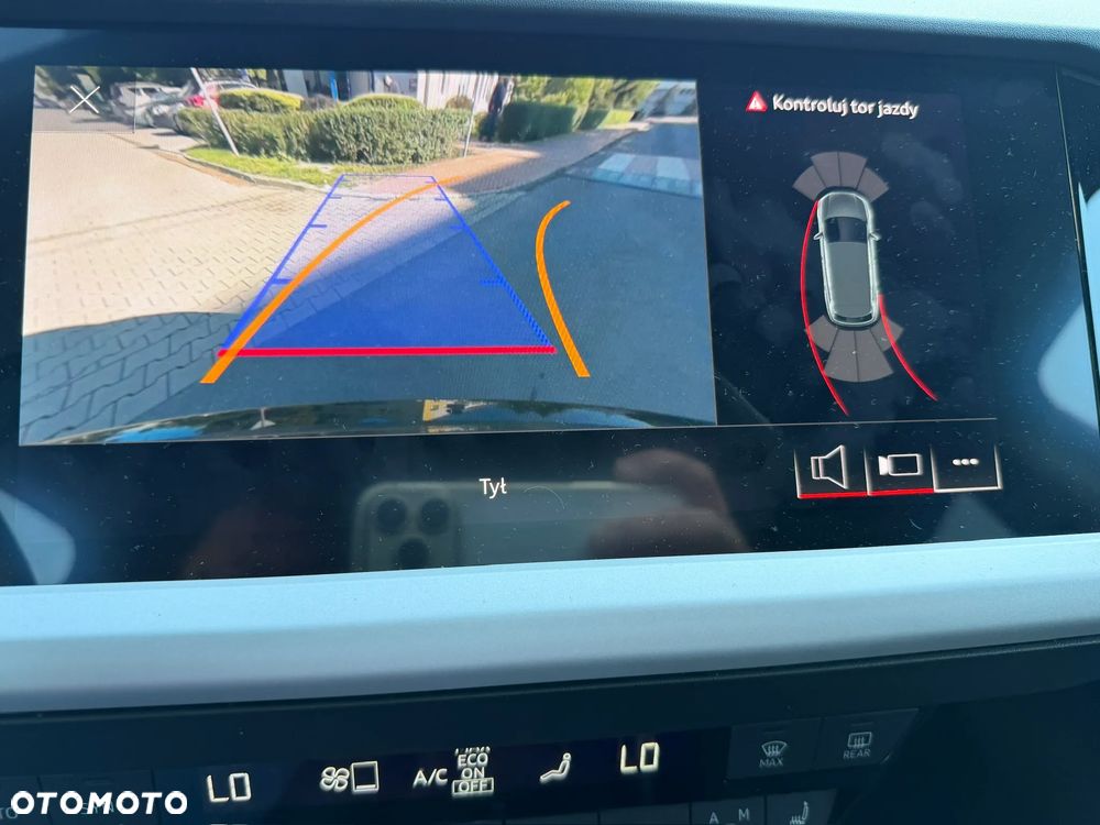 Audi Q4 e-tron - 16