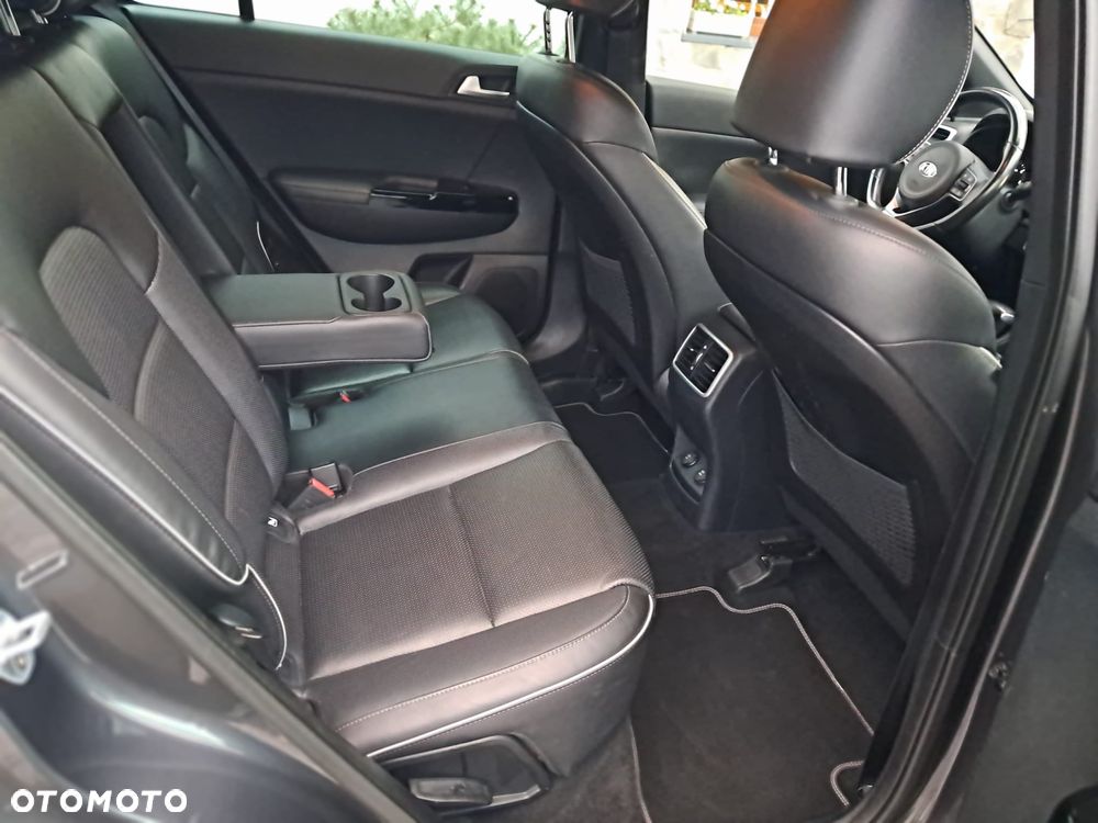 Kia Sportage 1.7 CRDI 2WD ISG GT Line - 23
