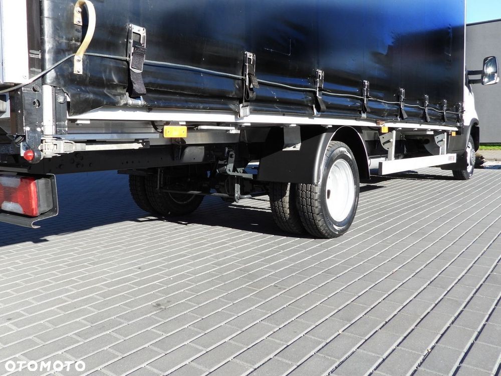 Iveco DAILY 50C17 PLANDEKA 10 PALET TEMPOMAT BLIŹNIACZE KOŁA KLIMATYZACJA  180KM - 18