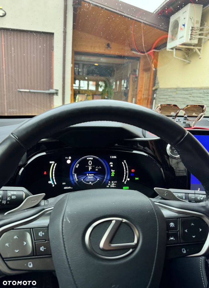 Lexus NX 450h+ Omotenashi AWD - 12