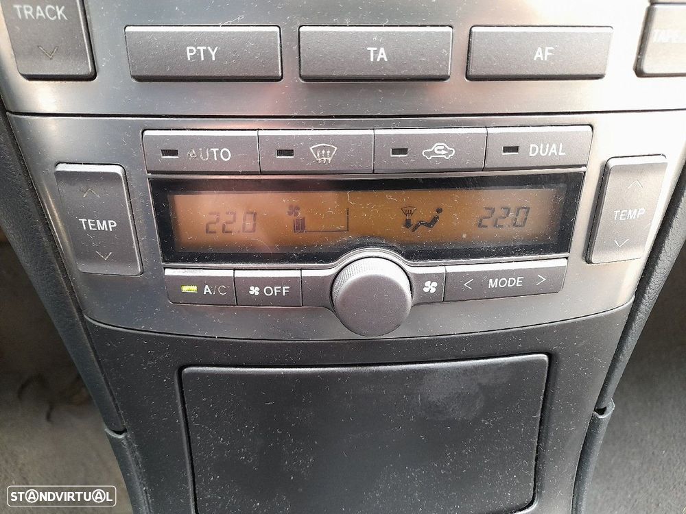 Rádio / auto-rádio TOYOTA Avensis Liftback (_T25_) - 1