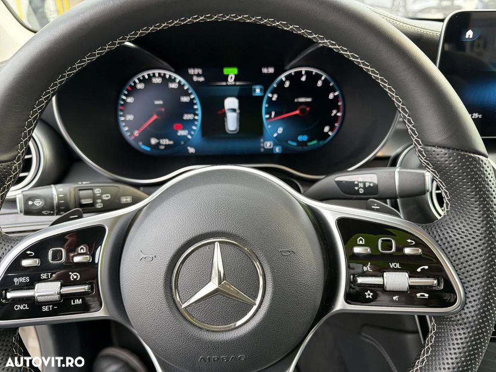 Mercedes-Benz GLC 200 4MATIC - 10