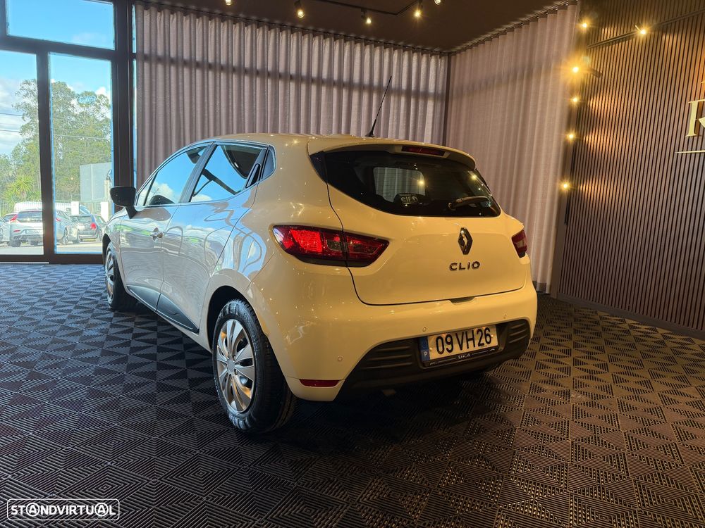 Renault Clio 1.5 dCi Limited EDition - 4