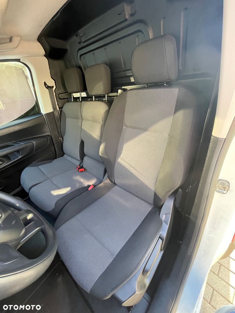 Toyota Proace City - 9
