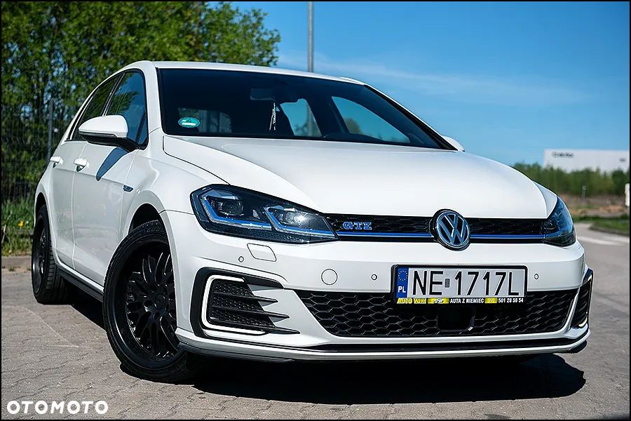 Volkswagen Golf VIII 1.4 TSI Plug-In Hybrid GTE DSG - 1