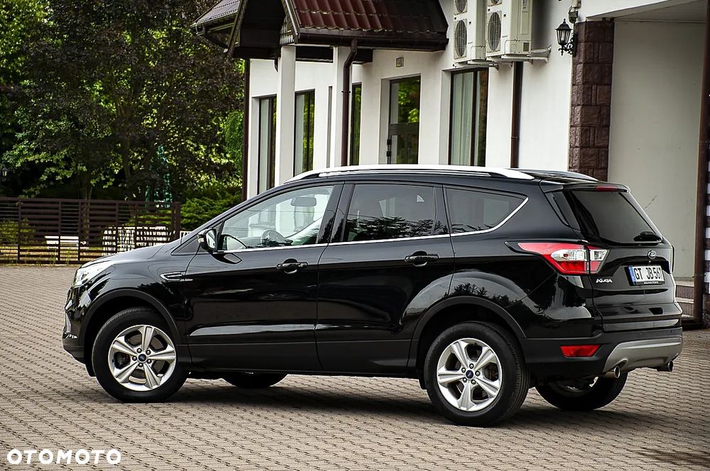 Ford Kuga 2.0 TDCi FWD Titanium Plus - 9