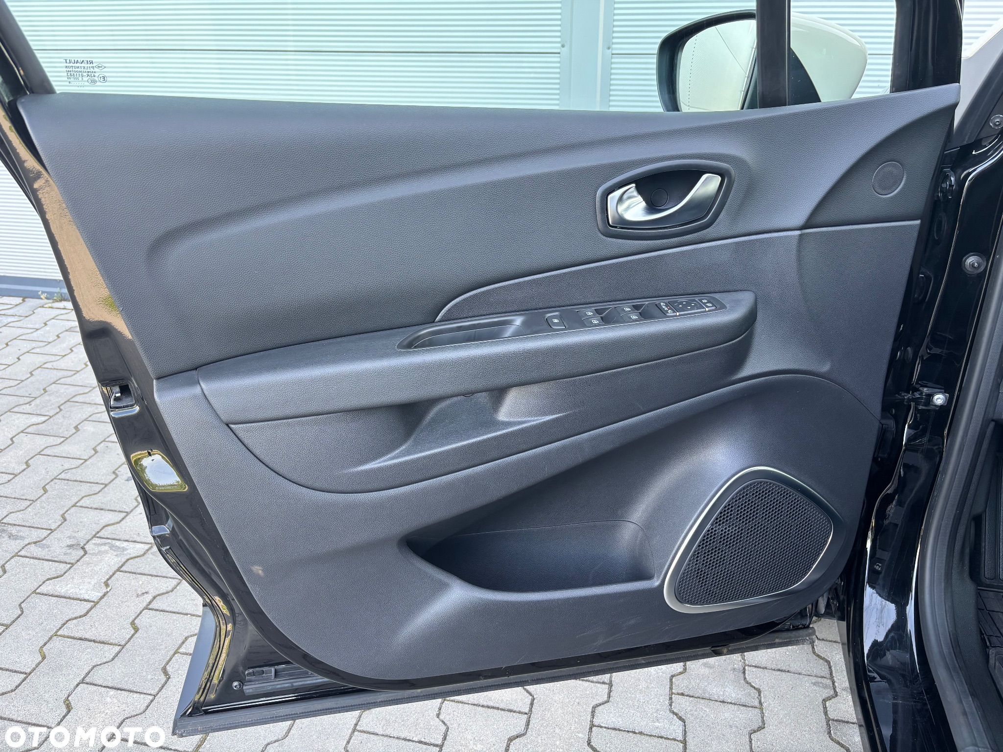 Renault Captur 1.2 Energy TCe Intens - 21