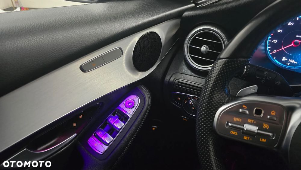 Mercedes-Benz GLC 300 de 4Matic 9G-TRONIC AMG Line Plus - 19