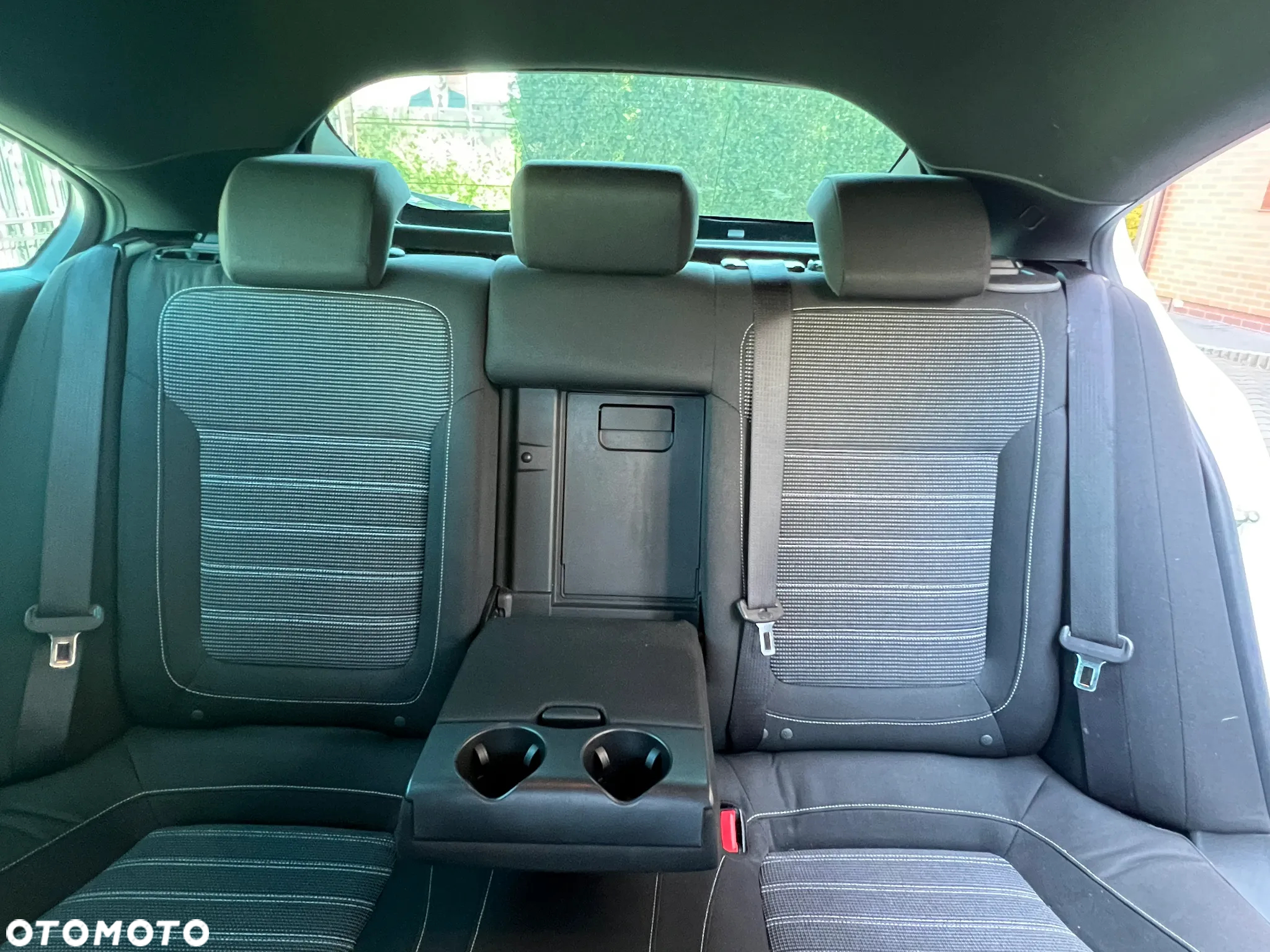 Opel Insignia 2.0 T Cosmo 4x4 - 12