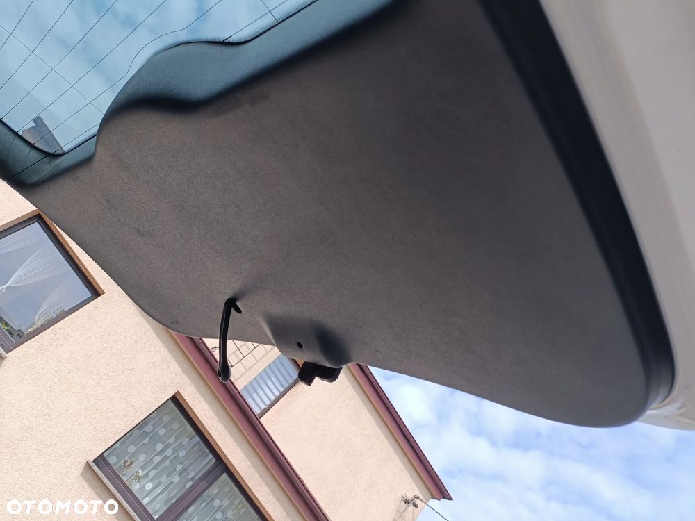 Skoda Yeti 2.0 TDI SCR 4x2 Active - 12