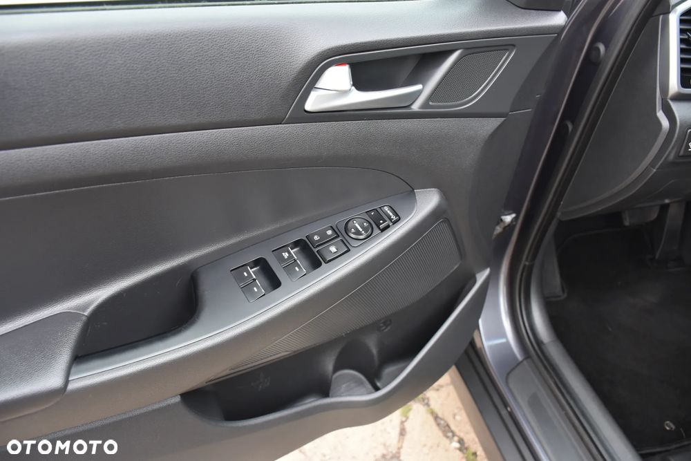 Hyundai Tucson 2.0 CRDI 4WD Automatik Premium - 13