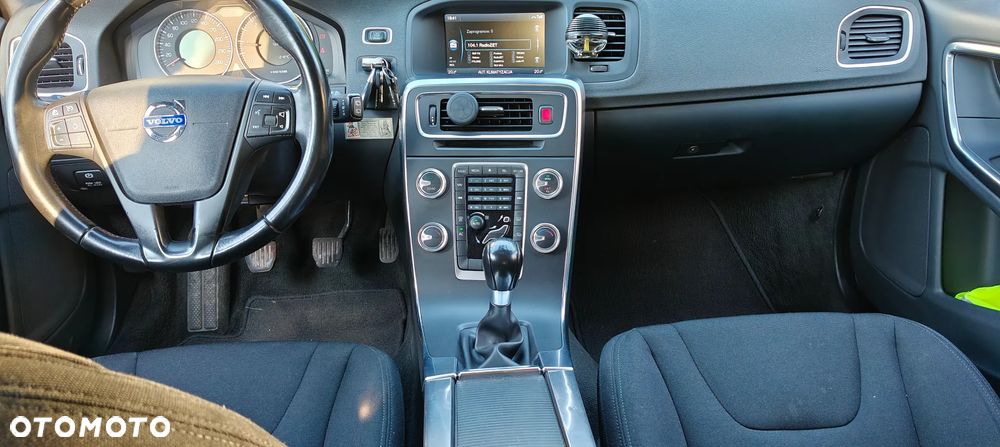 Volvo V60 D2 - 1