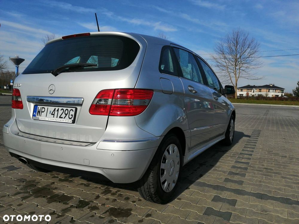 Mercedes-Benz Klasa B 180 EU5 - 3