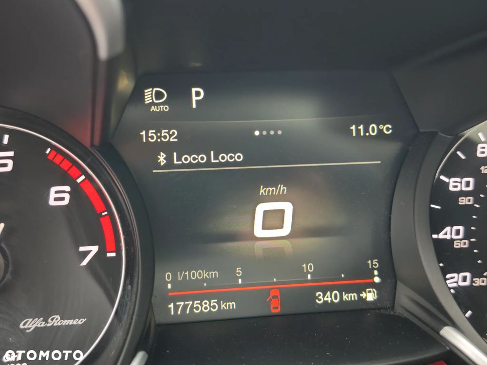 Alfa Romeo Giulia 2.0 Turbo TI Q4 - 8