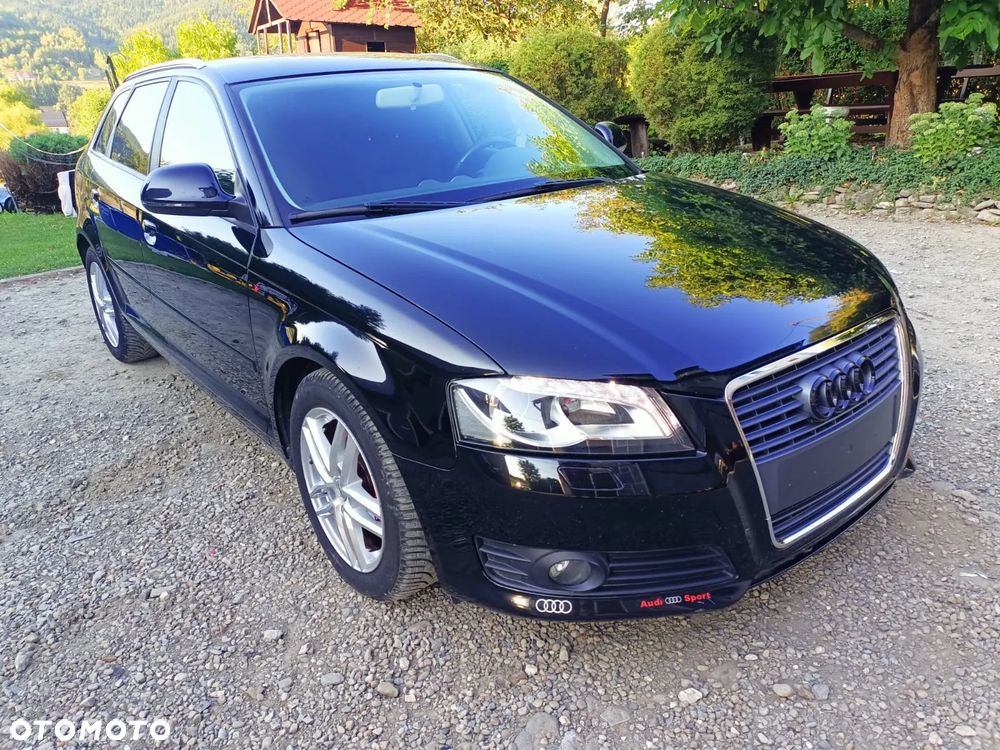 Audi A3 Sportback - 2