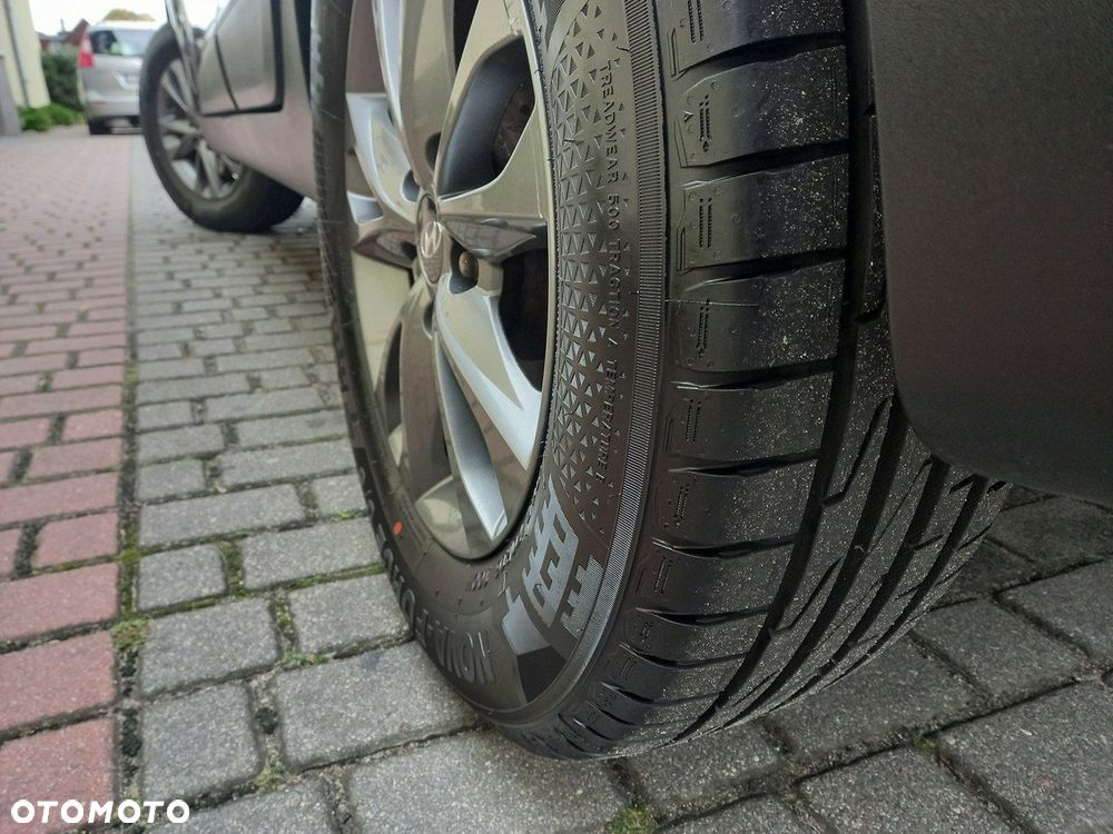 Hyundai ix35 1.6 2WD blue Trend - 11