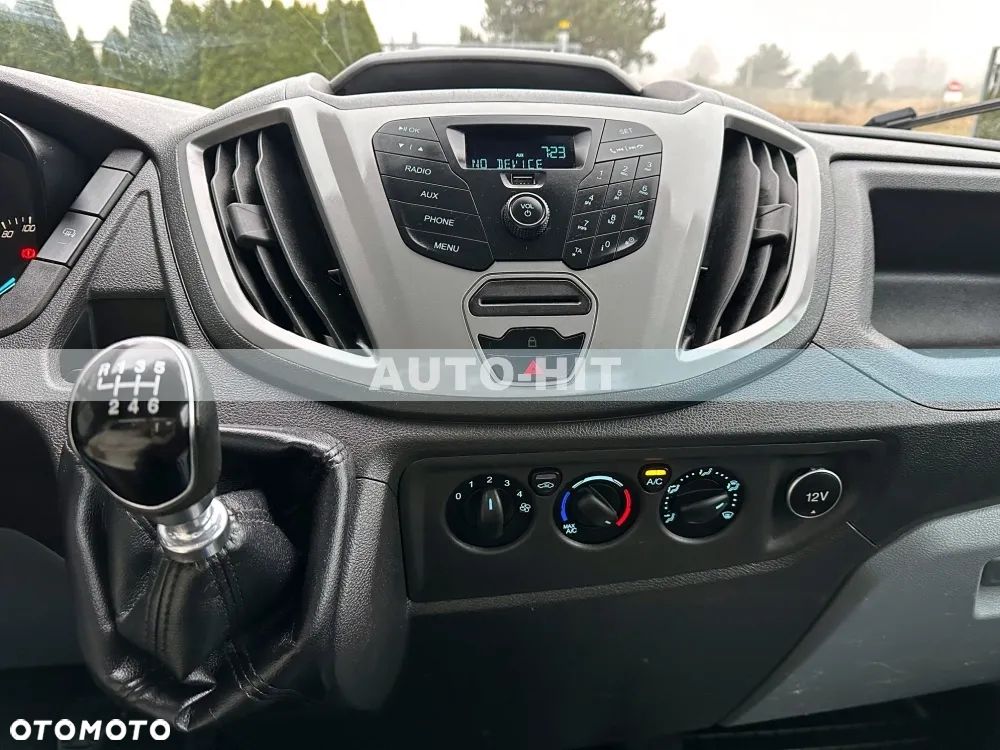 Ford Transit - 8