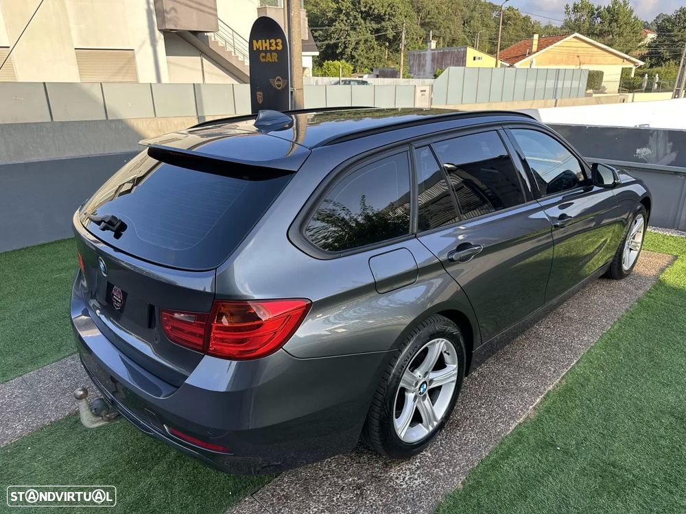 BMW 318 d Sport Line - 13