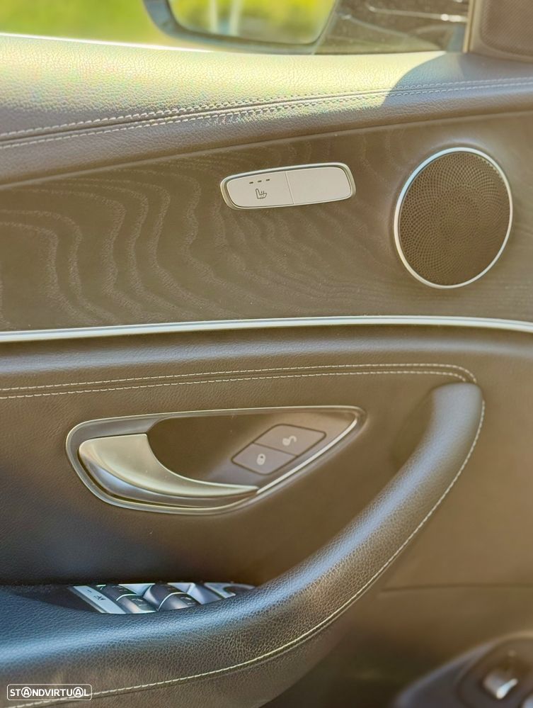 Mercedes-Benz E 300 e Station 9G-TRONIC AMG Line - 9