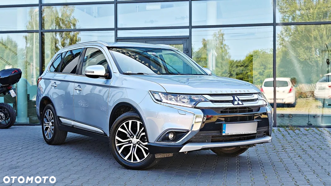 Mitsubishi Outlander - 9