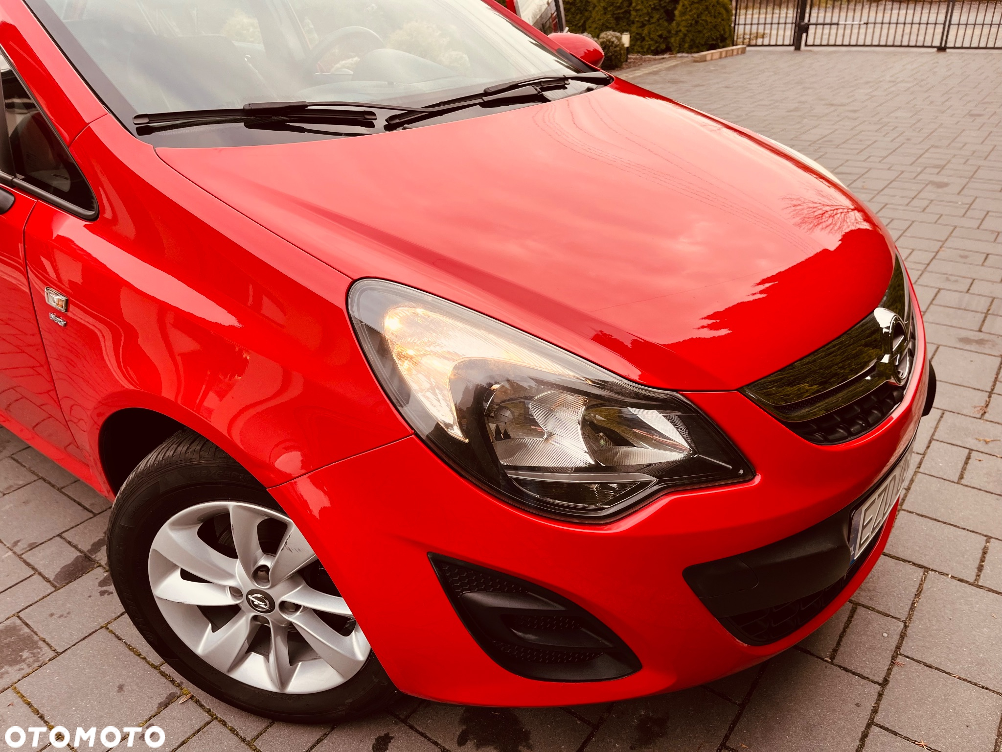 Opel Corsa 1.2 16V Edition / Active - 27