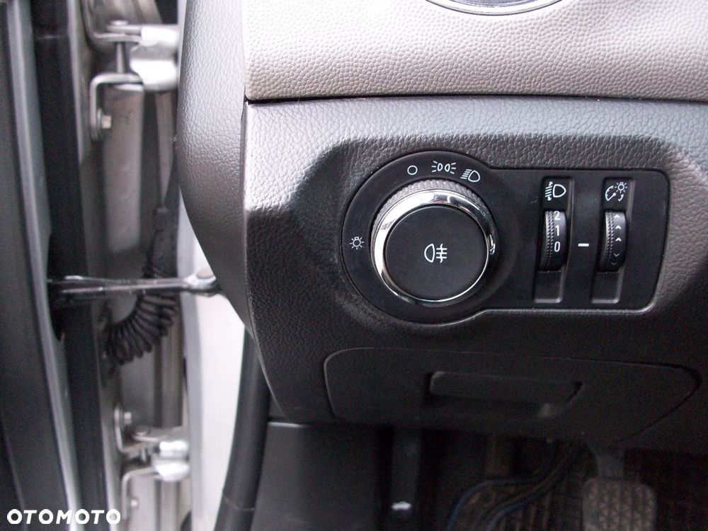 Chevrolet Cruze 1.6 LT+ - 20