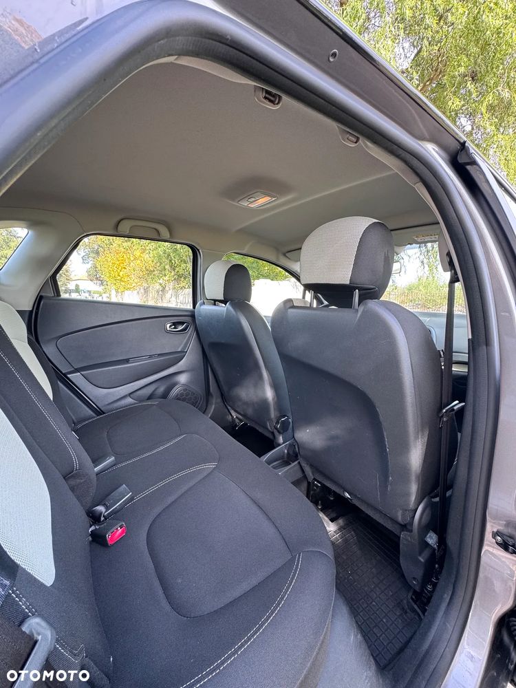 Renault Captur 1.2 Energy TCe Limited EDC - 26