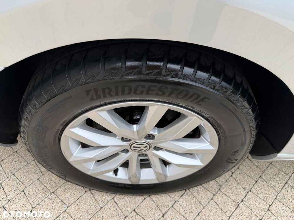 Volkswagen Passat 1.4 TSI ACT (BlueMotion Technology) Comfortline - 23