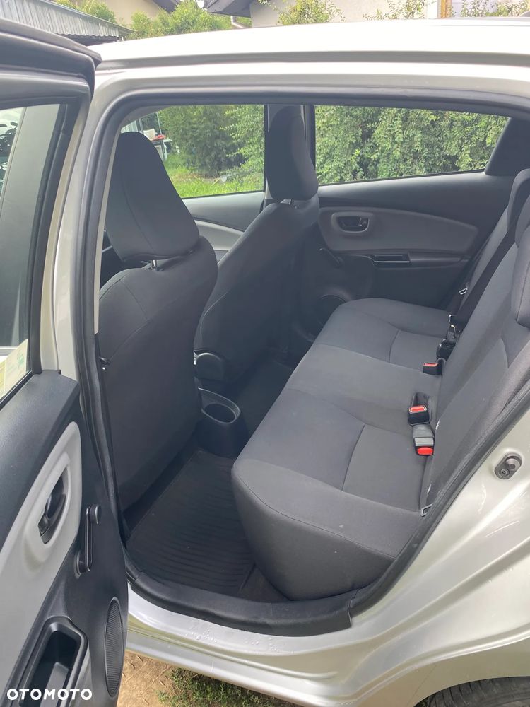 Toyota Yaris 1.0 Active - 9