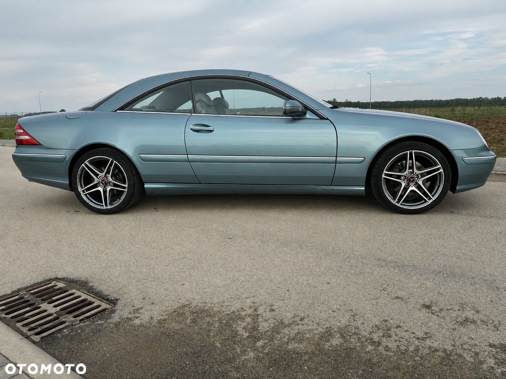 Mercedes-Benz CL - 3