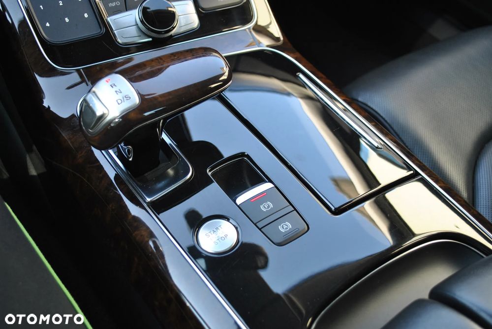 Audi A8 - 20