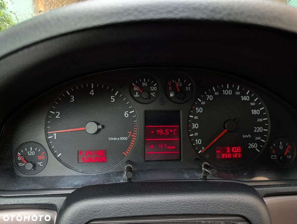 Audi A4 Avant 1.8T - 7