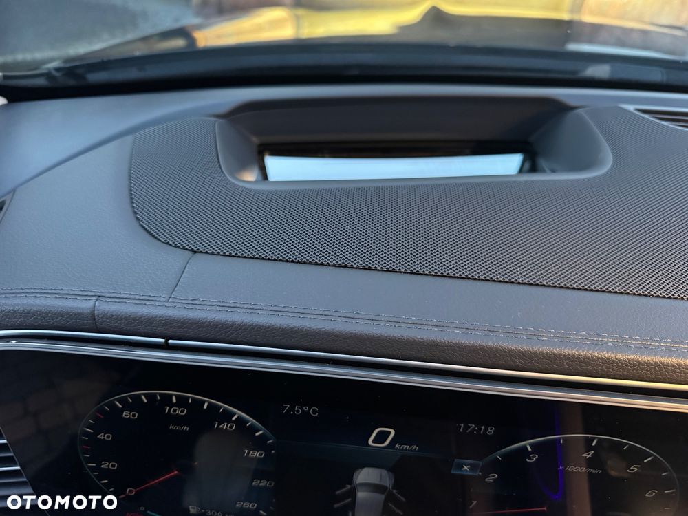 Mercedes-Benz GLE - 9