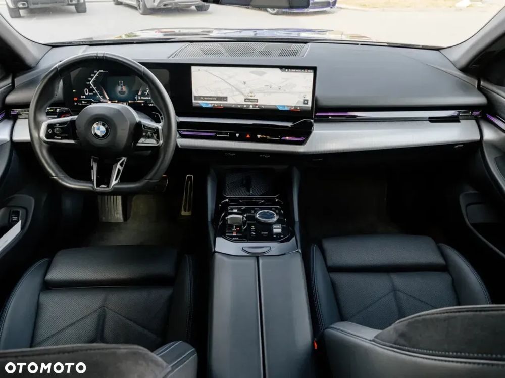 BMW Seria 5 520i mHEV - 6