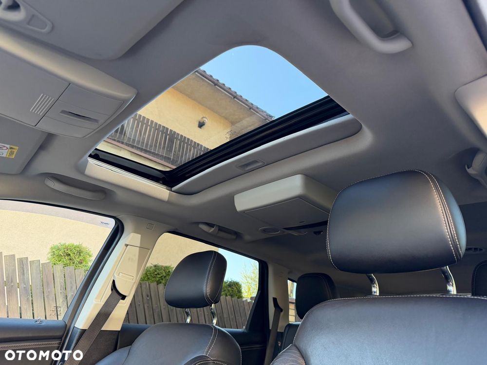 Fiat Freemont 2.4 16V VVT Automatik Lounge - 17