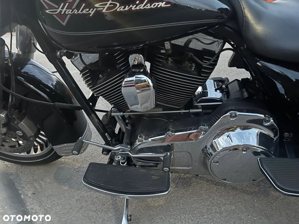 Harley-Davidson Touring Road King - 8