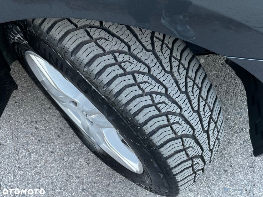 Hyundai i40 1.7 CRDi Comfort + - 18