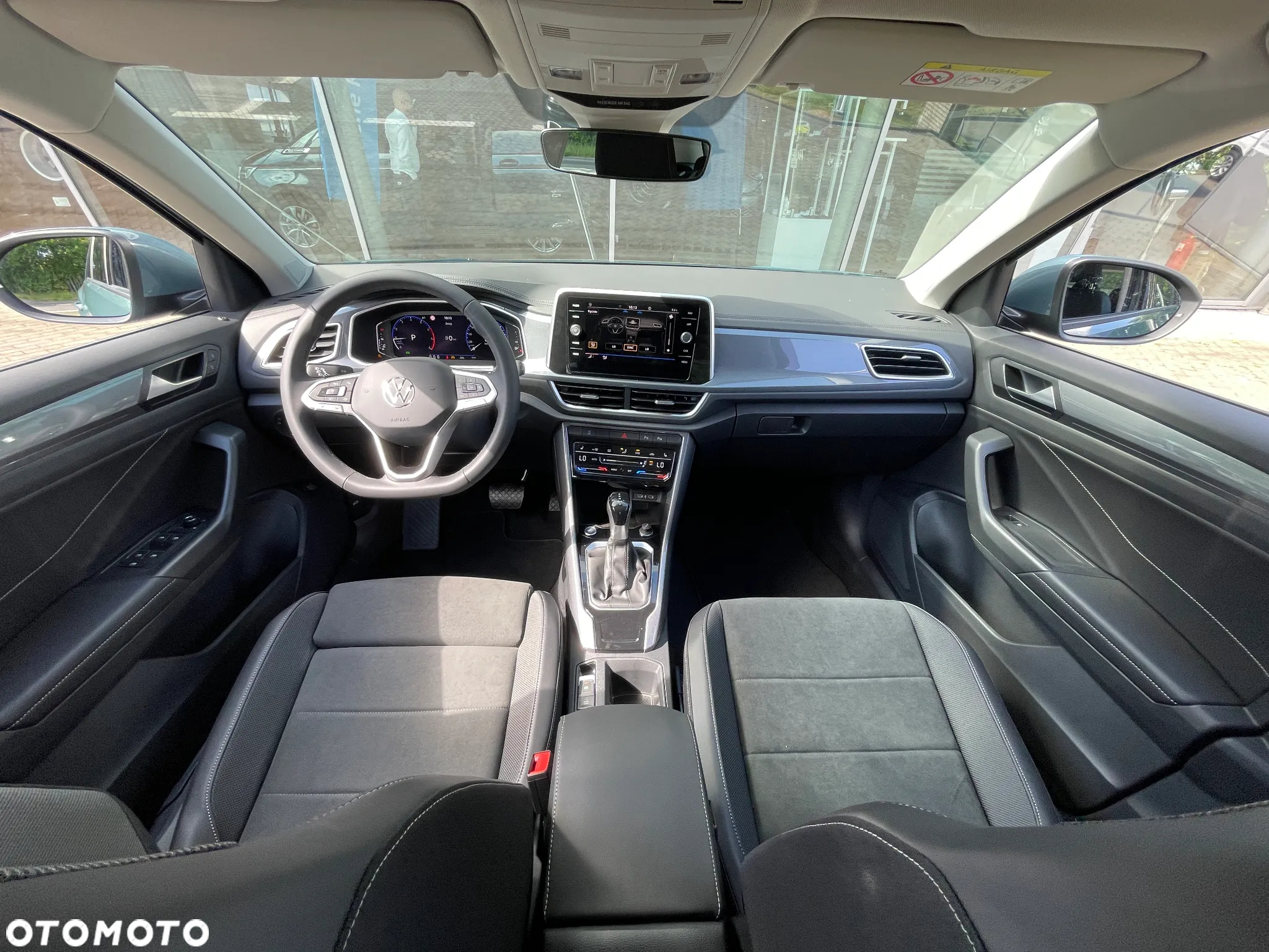 Volkswagen T-Roc 1.5 TSI Style DSG - 11