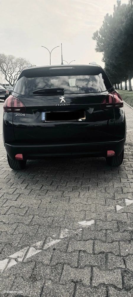 Peugeot 2008 - 9