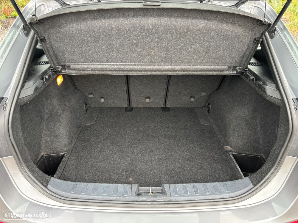 BMW X1 18 d sDrive - 7