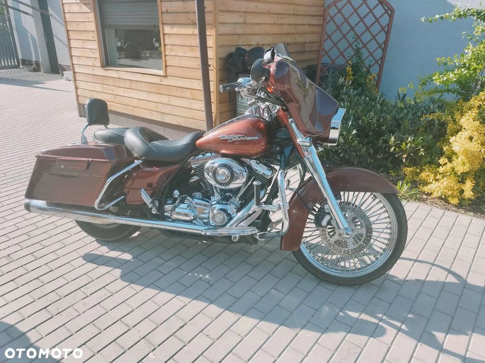 Harley-Davidson Touring Street Glide - 1