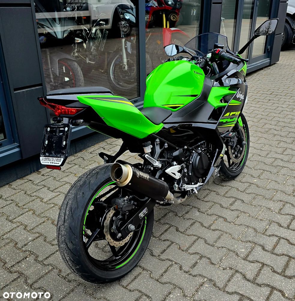 Kawasaki Ninja 400 - 21