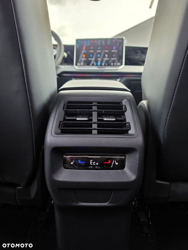 Volkswagen Tiguan 1.5 eHybrid PHEV 150kW Elegance DSG - 30