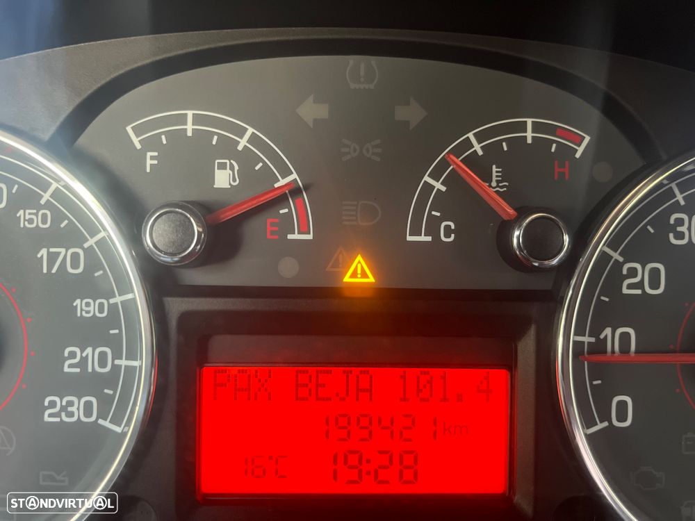Fiat Grande Punto 1.2 Redbull Blue Elements - 12
