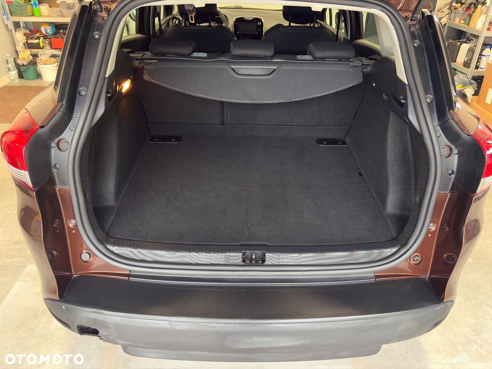 Renault Clio - 6